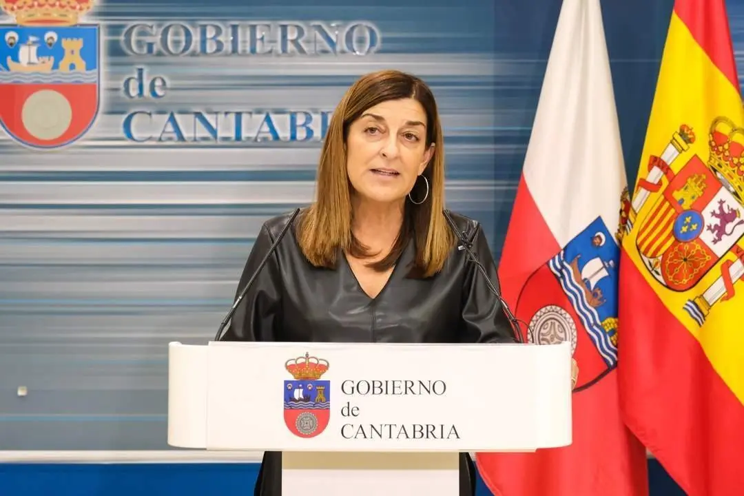14:30 horas. Gobierno de Cantabria. La presidenta del Gobierno de Cantabria, Mar&iacute;a Jos&eacute; S&aacute;enz de Buruaga, realiza declaraciones sobre la investidura del presidente del Gobierno de Espa&ntilde;a, Pedro S&aacute;nchez. 16 de noviembre de 2023 &copy; Ra&uacute;l Lucio
