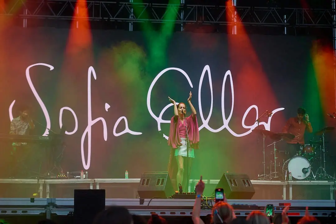 SOF&Iacute;A ELLAR - MAGDALENA EN VIVO 2024 - &copy;EL REY LAGART&Oacute;N (4)