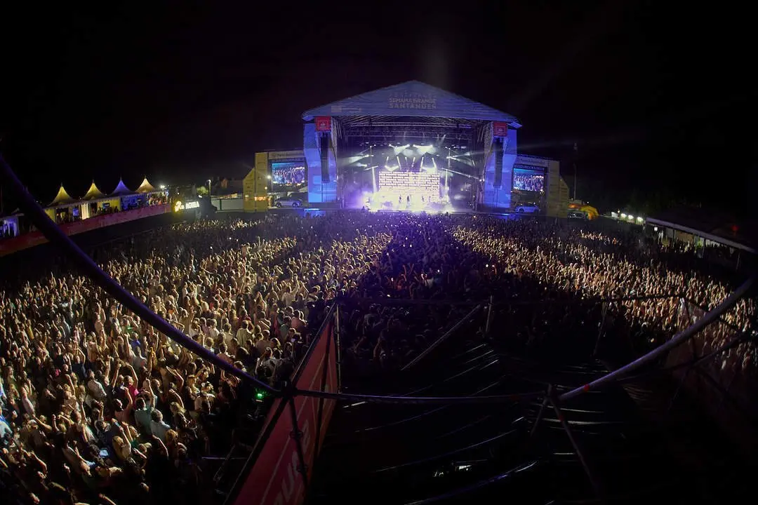 TABURETE - MAGDALENA EN VIVO 2024 - &copy;EL REY LAGART&Oacute;N (26)