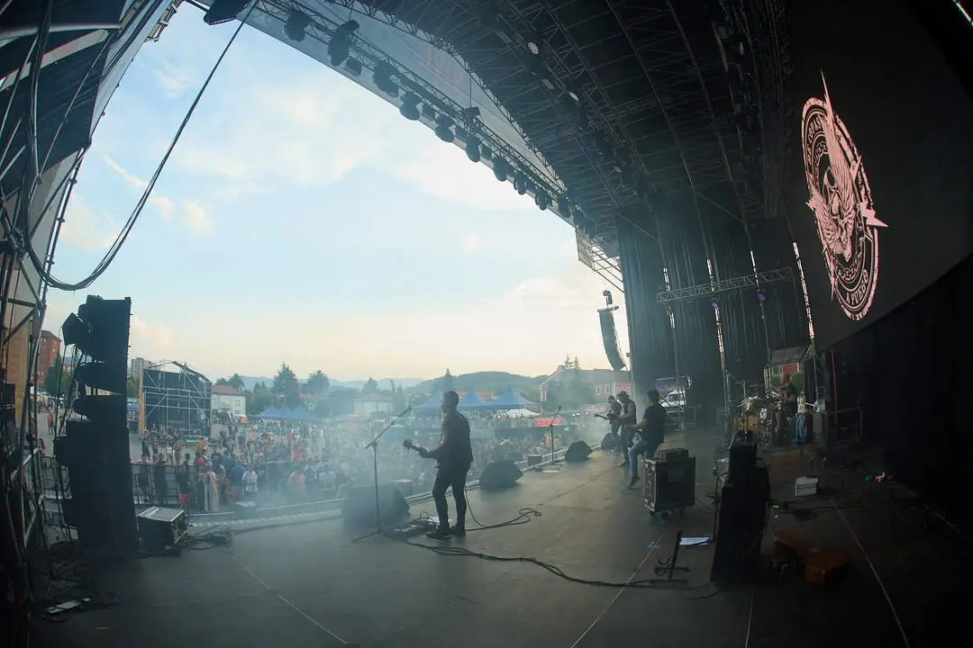 4 DE COPAS  VIVE LA FERIA 2024 - &copy;EL REY LAGARTÓN (7)