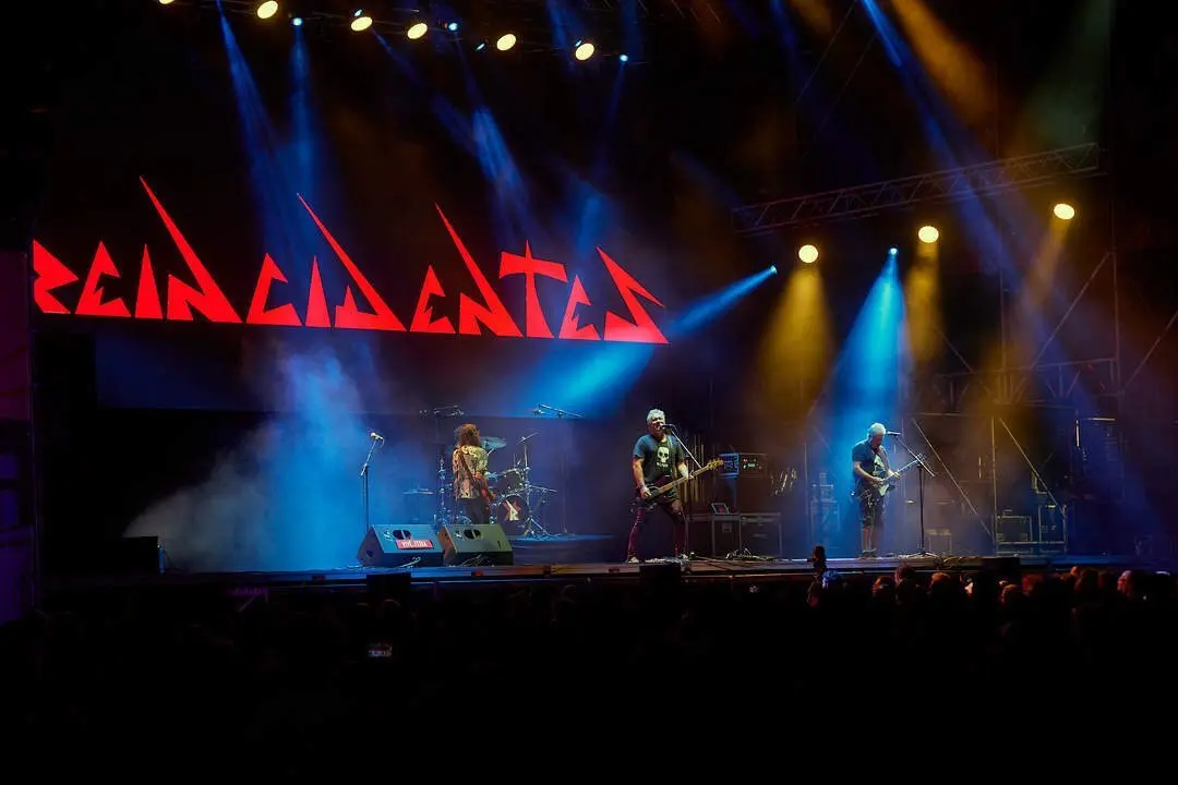 REINCIDENTES - VIVE LA FERIA 2024 - &copy;EL REY LAGARTÓN (12)