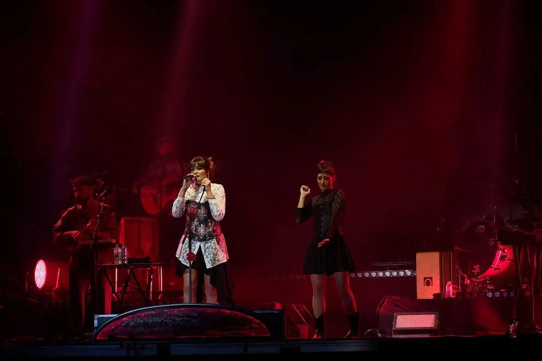 ROZALÉN - LA PLAZA SANTANDER 2024 - &copy;EL REY LAGARTÓN (3)