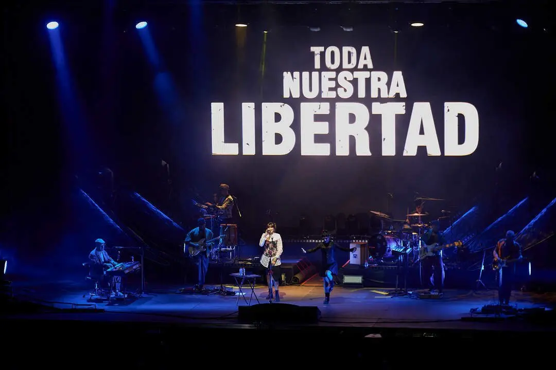 ROZALÉN - LA PLAZA SANTANDER 2024 - &copy;EL REY LAGARTÓN (12)