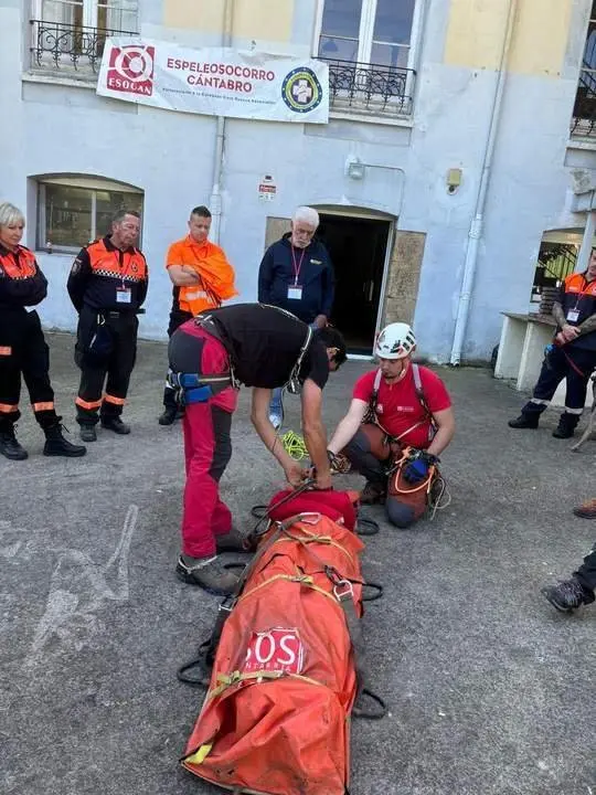 WhatsApp Image 2024-09-17 at 09.44.17 (2)