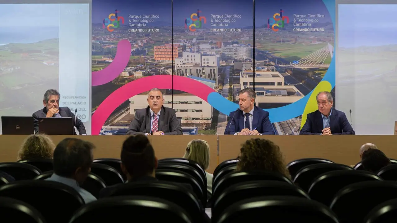 09:00 horas. Sal&oacute;n de actos del PCTCAN	

Los consejeros de Fomento, Vivienda, Ordenaci&oacute;n del Territorio y Medio Ambiente, Roberto Media, y de Cultura, Turismo y Deporte, Luis Mart&iacute;nez Abad, informan en el Consejo de Ordenaci&oacute;n del Territorio y Urbanismo (COTU) del PSIR del Palacio G&oacute;mez del Corro.