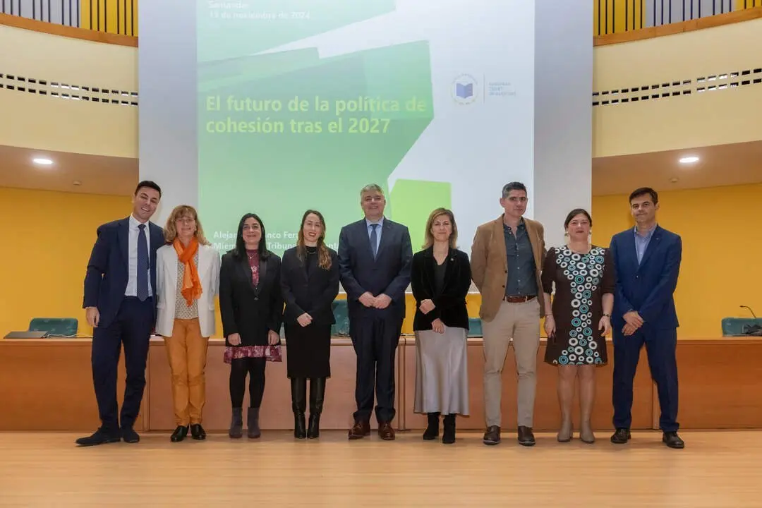 09:30 horas. Sal&oacute;n de Actos de la Facultad de Ciencias Econ&oacute;micas y Empresariales de la Universidad de Cantabria

El consejero de Econom&iacute;a, Hacienda, Fondos Europeos y Financiaci&oacute;n Auton&oacute;mica, Luis &Aacute;ngel Ag&uuml;eros, inaugura la &lsquo;Jornada sobre Fondos europeos y Financiaci&oacute;n Auton&oacute;mica: retos y perspectivas para Cantabria&rsquo;.