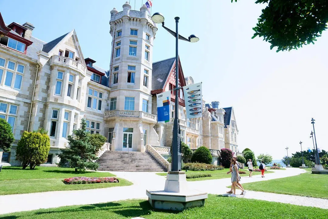 23/6/23  SANTANDER
uimp 
Ambiente



FOTO: Juan Manuel Serrano Arce