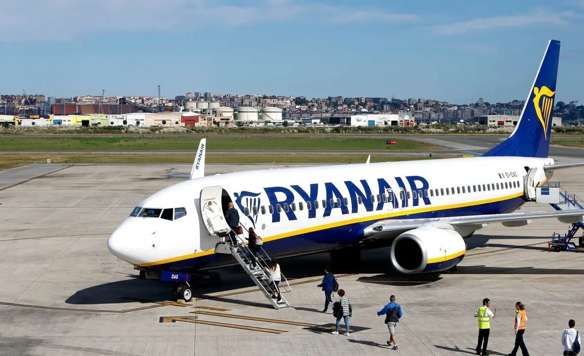 AEROPUERTO DE SANTANDER. AVION.RYANAIR.
11 OCT 18