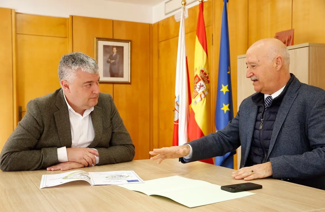 El consejero de Cultura, Turismo y Deporte, Luis Mart&iacute;nez Abad, se re&uacute;ne con la alcaldesa de Medio Cudeyo, Mar&iacute;a Higuera.

31  ENE 25