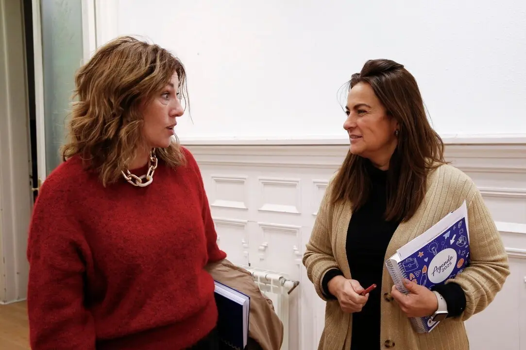 La consejera de Inclusi&oacute;n Social, Juventud, Familias e Igualdad, Bego&ntilde;a G&oacute;mez del R&iacute;o, se re&uacute;ne con la alcaldesa de Polanco, Rosa D&iacute;az.

29 ene 25