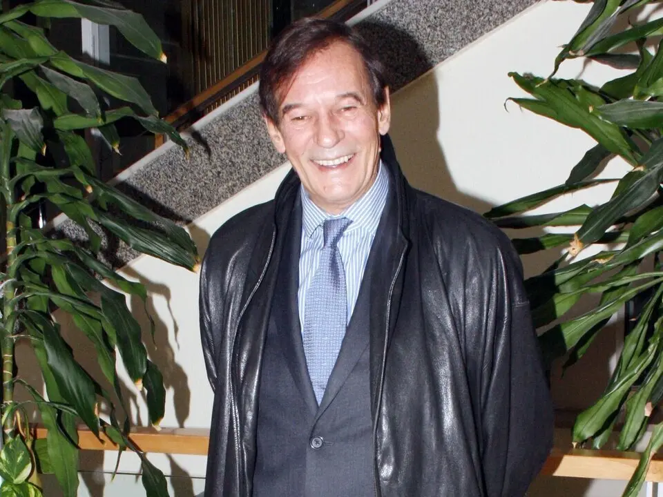 (Foto de ARCHIVO)
LA VIUDA Y EL HIJO DE TONY LEBLANC LE RECUERDAN EN UN EMOTIVO HOMENAJE

Europa Press Reportajes / Europa Press
HOMENAJE FAMILIARES AMIGOS ACTOR ANIVERSARIO MUERTE
02/12/2013