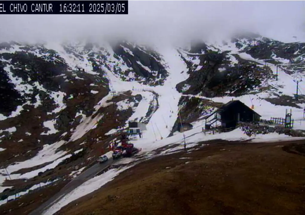 Captura de pantalla 2025-03-05 a las 16.28.47