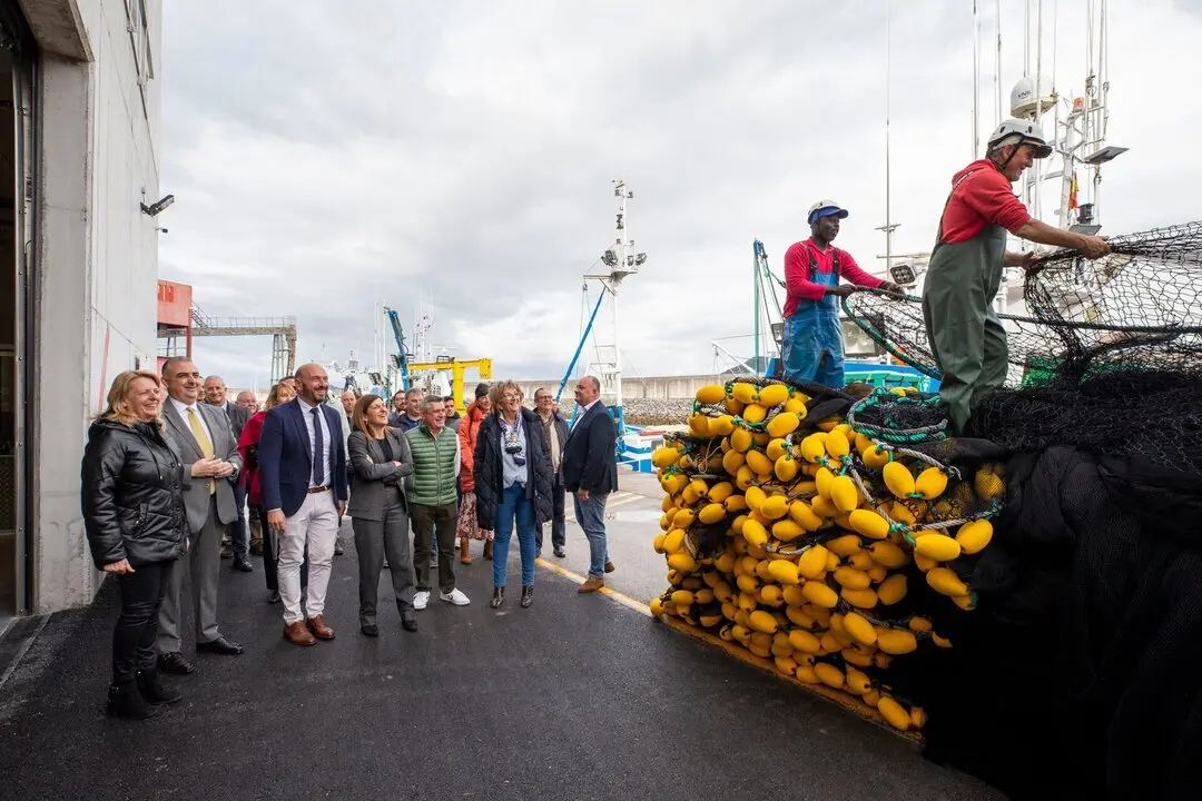 10:00 horas. Puerto de Laredo
La presidenta de Cantabria, Mar&iacute;a Jos&eacute; S&aacute;enz de Buruaga, inaugura la ampliaci&oacute;n de la
lonja.11 marzo 25 &copy; Miguel De la Parra