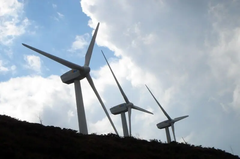 CONSEJERIA DE INDUSTRIA
MOLINOS BURGOS
JUAN CARLOS PEREZ &copy;
04 ABR 06