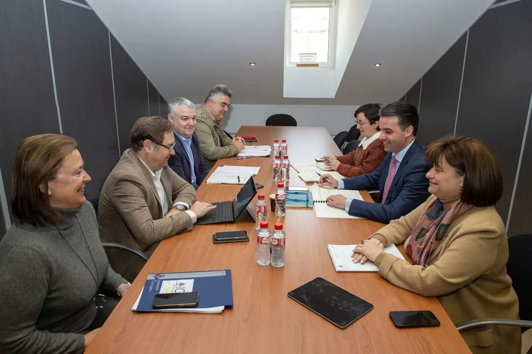 Sede de la ACAT, Pso. Pereda 13.
El consejero de Econom&iacute;a, Hacienda, Fondos Europeos y Financiaci&oacute;n Auton&oacute;mica, Luis &Aacute;ngel Ag&uuml;eros, preside el Consejo Ejecutivo del ICAF.
nr &copy;
12 mar 25