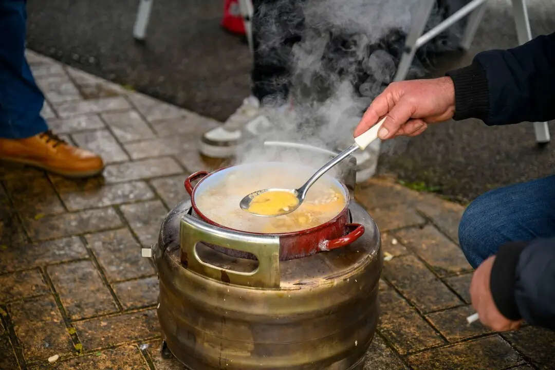 Ollas Astillero 25-8