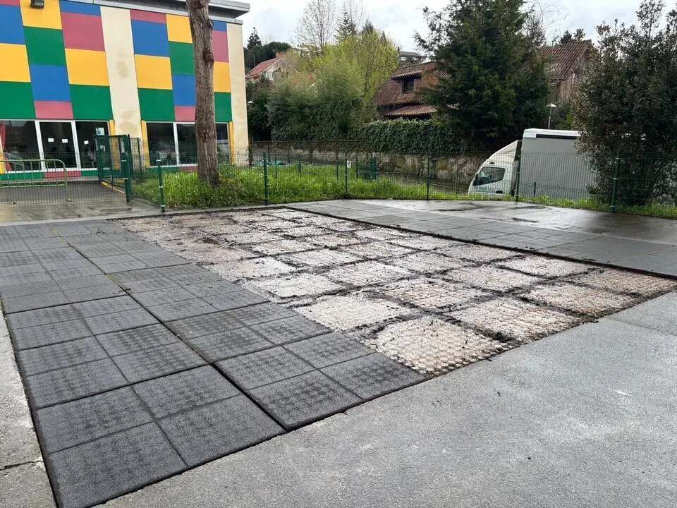 RENOVACION AREA JUEGO INFANT IL CEIP BAJO PAS ARCE (2)