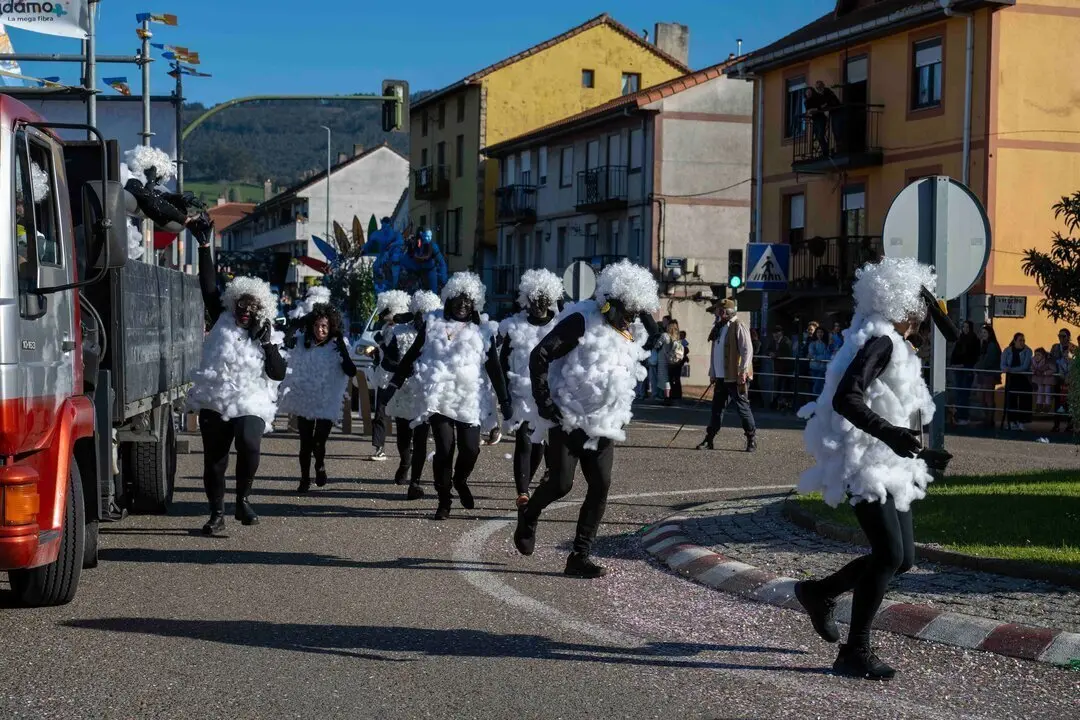 Desfile Fiestas San Jose 25-11