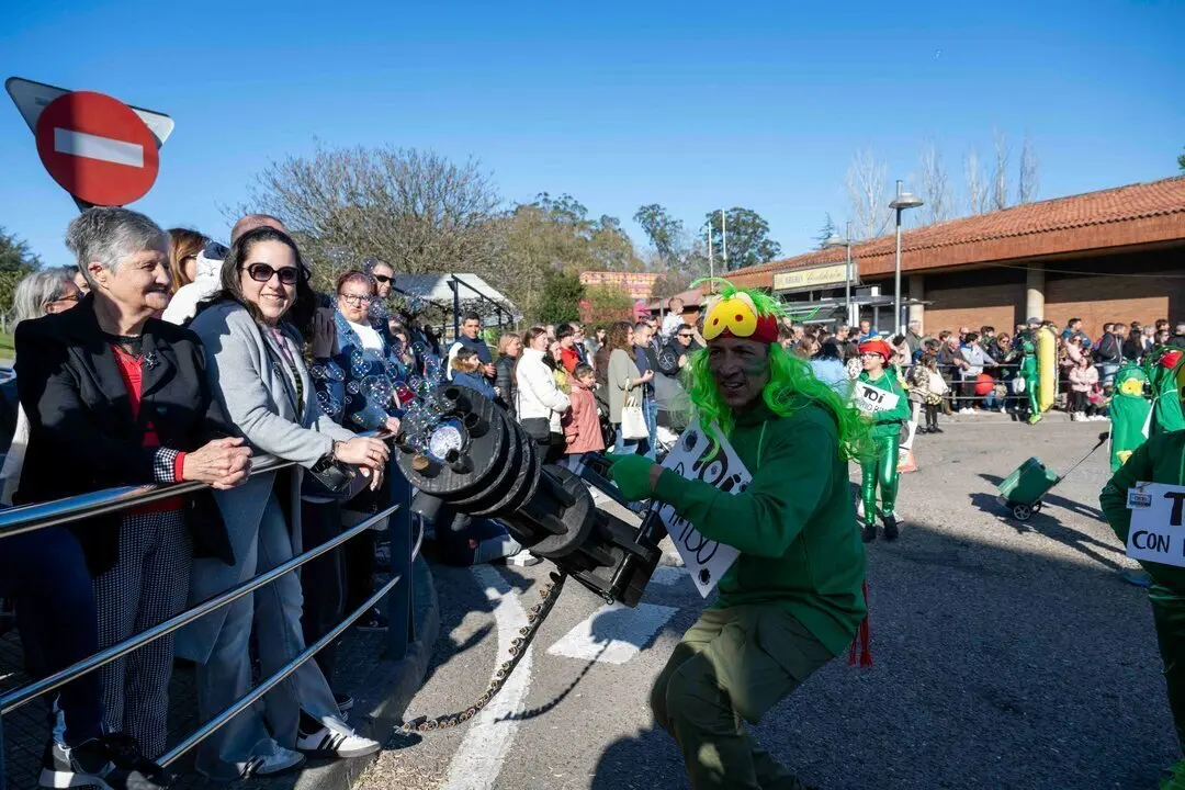 Desfile Fiestas San Jose 25-23