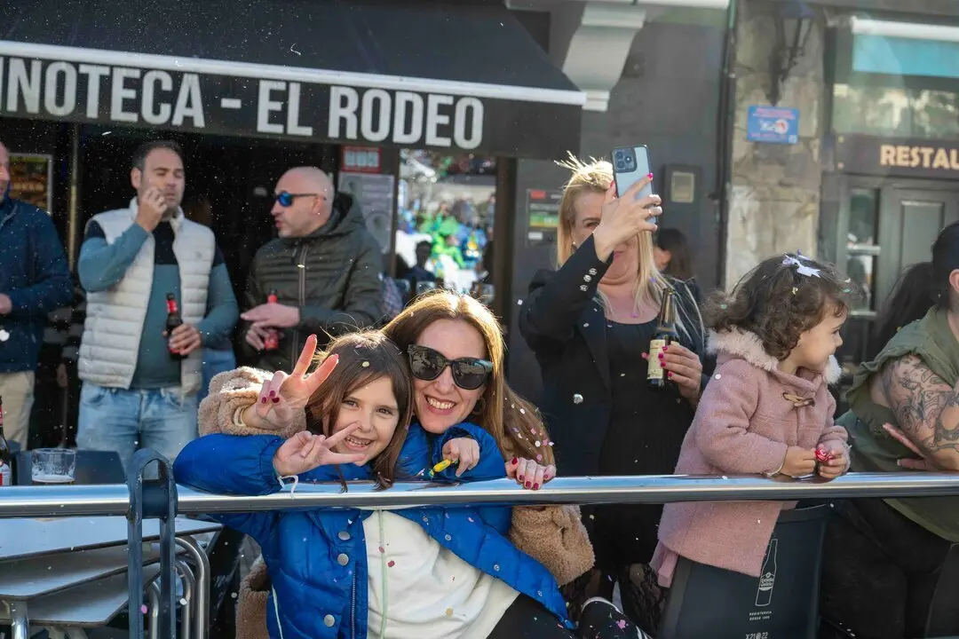 Desfile Fiestas San Jose 25-32