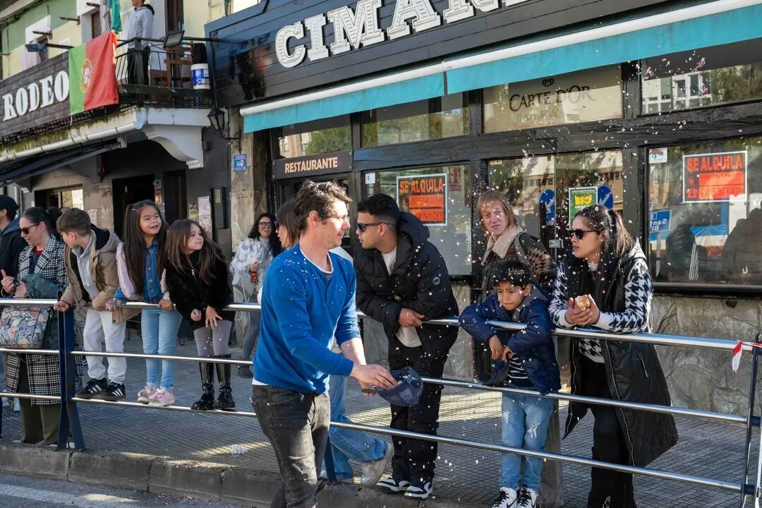 Desfile Fiestas San Jose 25-33