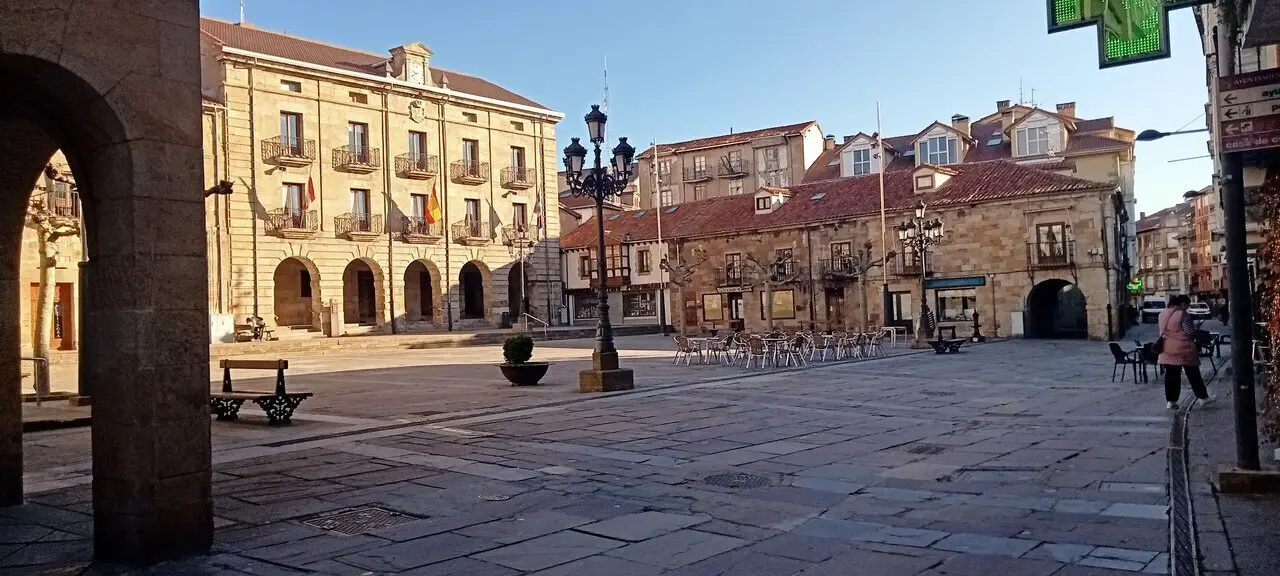 Plaza Espa&ntilde;a Calle Mayor