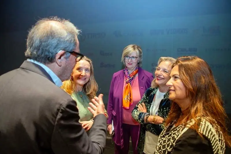 La consejera de Inclusi&oacute;n Social, Juventud, Familias e Igualdad, Bego&ntilde;a Gomez del Rio, clausura la Masterclass de la VIII edici&oacute;n de STEAM Cantabria
NR &copy;
9 ABR 25
