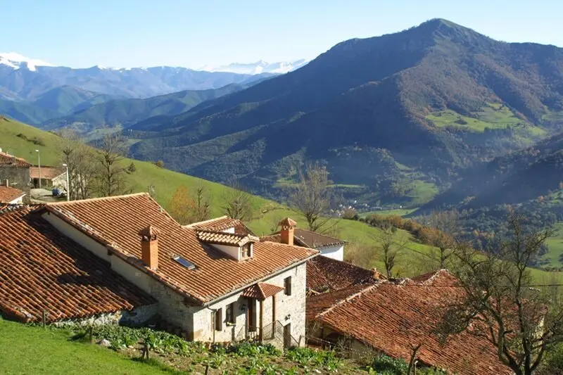 POTES PAISAJE
25 NOV 04