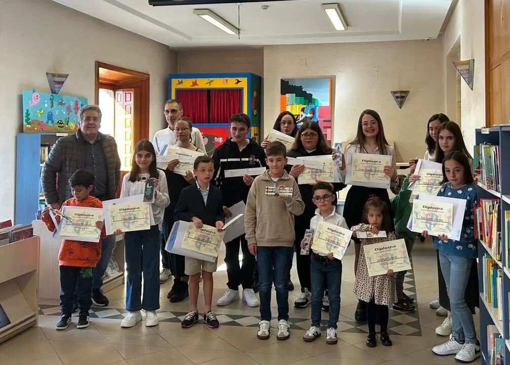 Premios concursos biblioteca 25