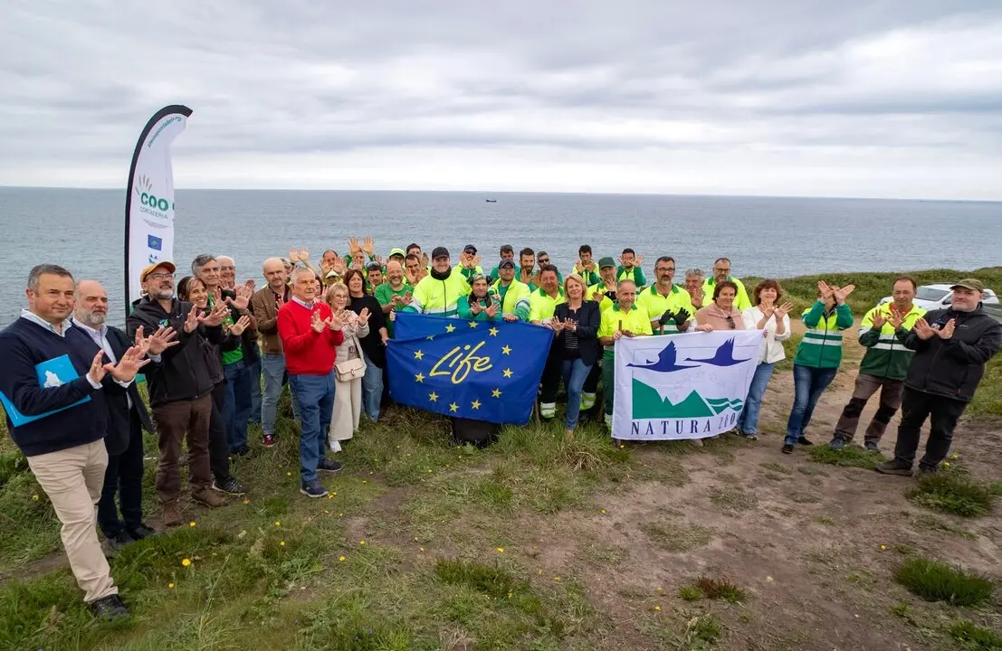 10:30 horas. Galizano 
La consejera de Desarrollo Rural, Ganader&iacute;a, Pesca y Alimentaci&oacute;n, Mar&iacute;a Jes&uacute;s Susinos, asiste a la celebraci&oacute;n del D&iacute;a Europeo de la Red Natura 2000. 
21/05/2025
Eva Laza
