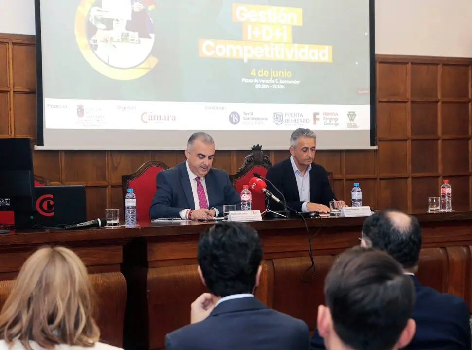 09:30 horas. C&aacute;mara de Comercio. Pza. Velarde 5, Santander
El consejero de Fomento, Vivienda, Ordenaci&oacute;n del Territorio y Medio Ambiente, Roberto Media, inaugura la jornada &lsquo;Econom&iacute;a Circular: I Estrategia de Bioeconom&iacute;a y Econom&iacute;a Circular del Gobierno de Cantabria&rsquo; organizada por la C&aacute;mara de Comercio de Cantabria. 
04/06/2025
Eva Laza