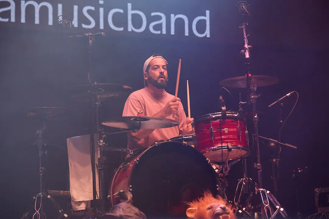 LEONA - MÚSICA EN GRANDE 2025 - EL REY LAGARTÓN (2)