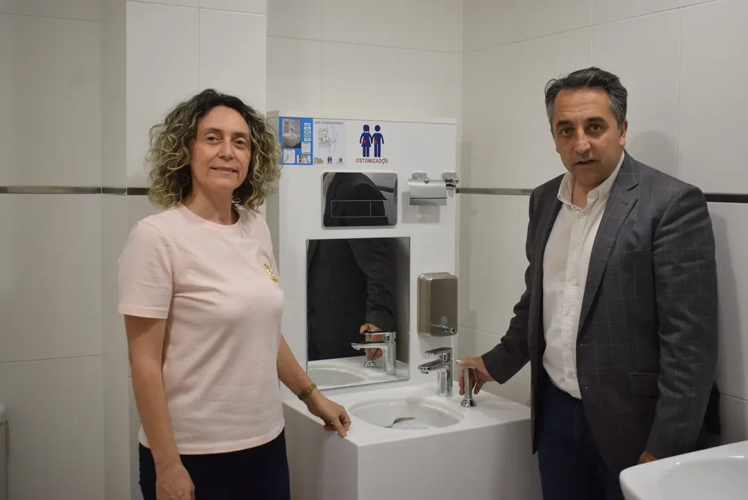 NUEVOS LAVABOS OSTOMIZADOS LOCALES MUNICIPALES AYTO PIELAGOS (20)
