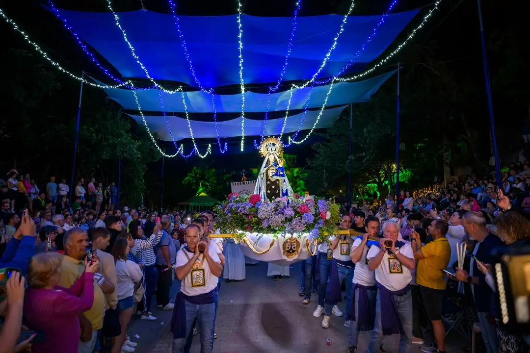 El Carmen Revilla de Camargo 25-31