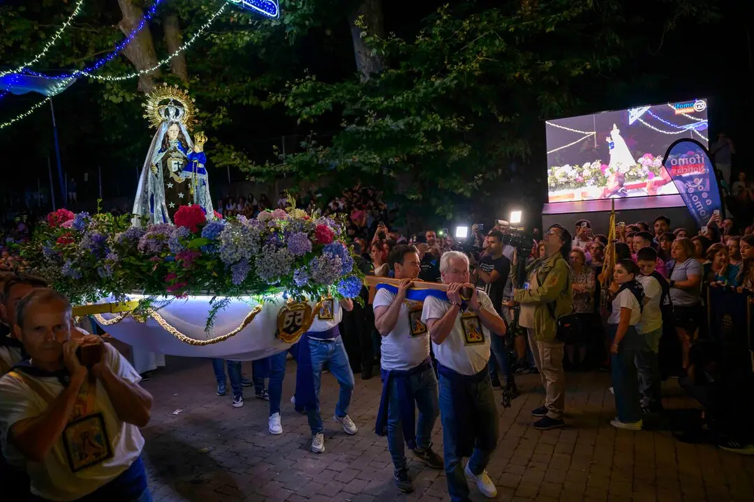 El Carmen Revilla de Camargo 25-33