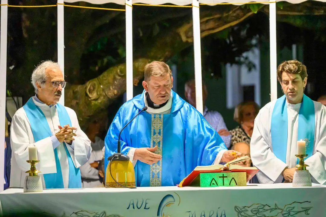 El Carmen Revilla de Camargo 25-43