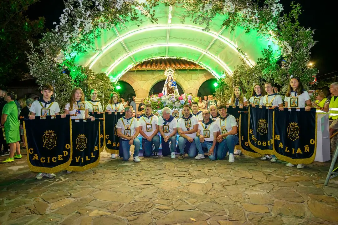 El Carmen Revilla de Camargo 25-55