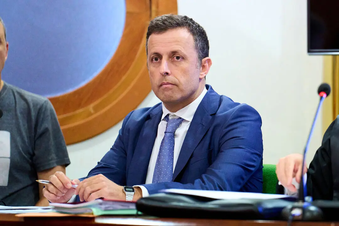 18/10/22  SANTANDER
EP Acayro  
Juicio contra el juez Luis Acayro 


FOTO: Juan Manuel Serrano Arce