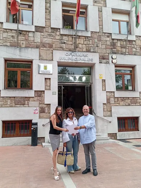 7141041b-532c-4812-8f09-14903f92b086