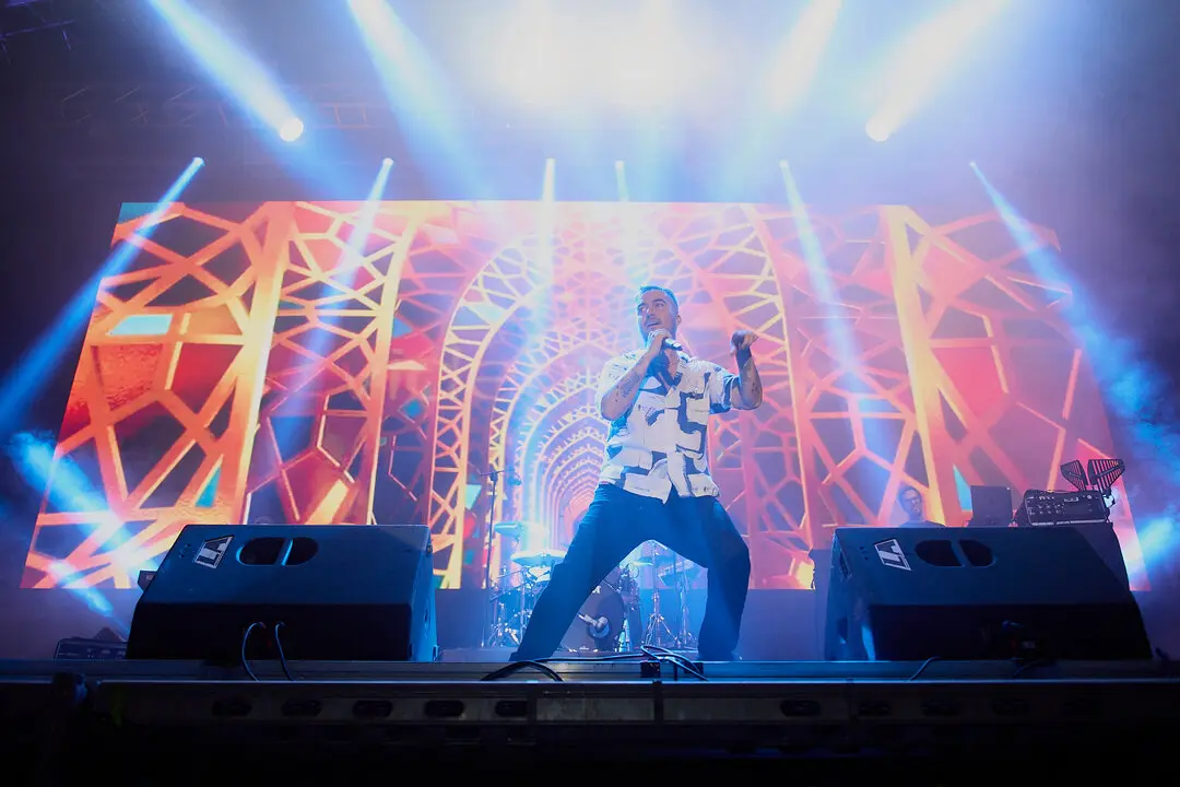 BERET - VIVE LA FERIA 2025 - EL REY LAGARTÓN (7)