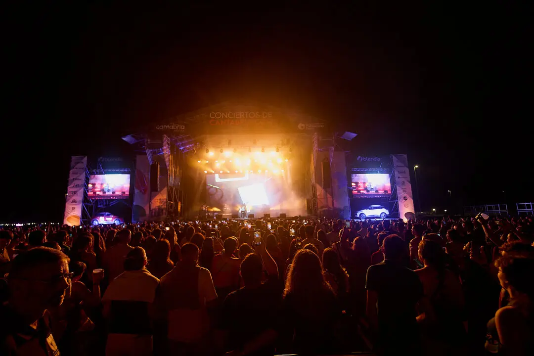 BERET - VIVE LA FERIA 2025 - EL REY LAGARTÓN (30)