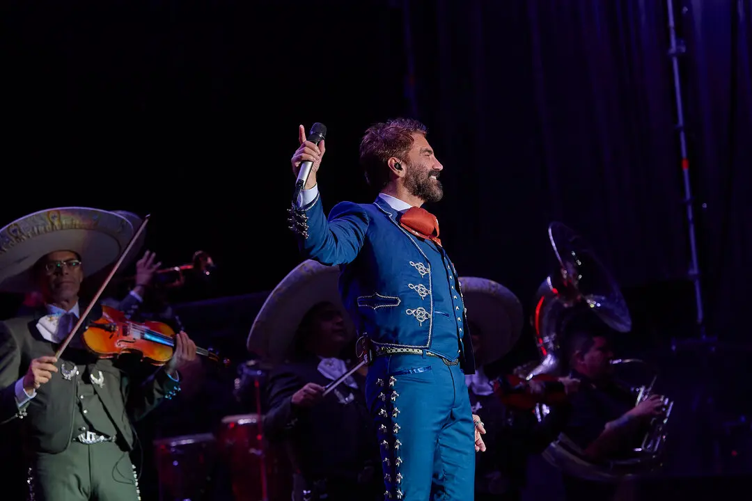 ALEJANDRO FERNÁNDEZ - SANTANDER 2025 - &copy;EL REY LAGARTÓN (12)