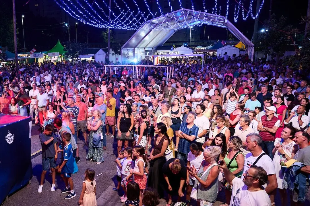 15/8/25 Santander Cantabria
Festival Intercultural de las Naciones
Tributo Shakira

Photo: Cesar Ortiz Gonzalez