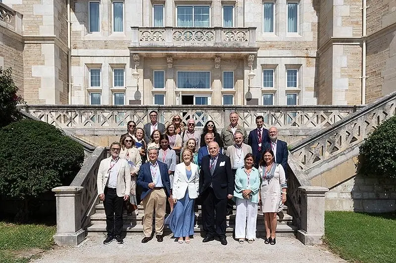 La consejera de Presidencia, Justicia, Seguridad y Simplificaci&oacute;n Administrativa, Isabel Urrutia, clausura el curso, sobre el 30&ordm; aniversario del Comit&eacute; de las Regiones. &copy;Patricia Pereda