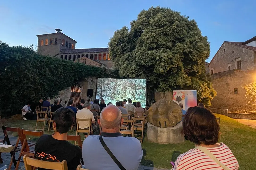 Cultura inicia el pr&oacute;ximo d&iacute;a 20 la segunda edici&oacute;n de &lsquo;Cultura expandida&rsquo;
Mart&iacute;nez Abad destaca que este programa &ldquo;busca la descentralizaci&oacute;n de la oferta ofreciendo nueve propuestas en diferentes espacios de la regi&oacute;n&rdquo;
9 sep 25