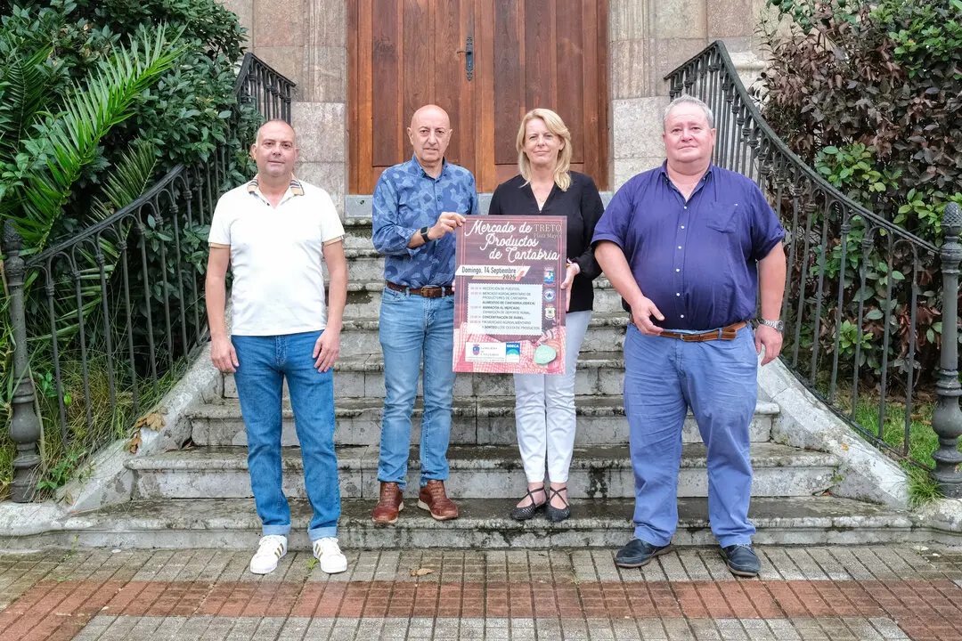 10:00 horas. Ayuntamiento de B&aacute;rcena de Cicero. La consejera de Desarrollo Rural, Ganader&iacute;a, Pesca y Alimentaci&oacute;n, Mar&iacute;a Jes&uacute;s Susinos, presentaci&oacute;n del cartel del Mercado Agroalimentario de Treto. 10 de septiembre de 2025 &copy; Ra&uacute;l Lucio