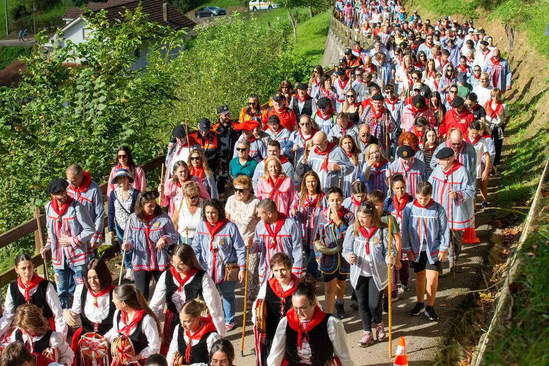 10:00 horas. CohicillosLa consejera de Inclusi&oacute;n Social, Juventud, Familias e Igualdad, Bego&ntilde;a G&oacute;mez delR&iacute;o, asiste a la tradicional subida de San Cipriano. 16 SEP 25 &copy; Miguel De la Parra..
