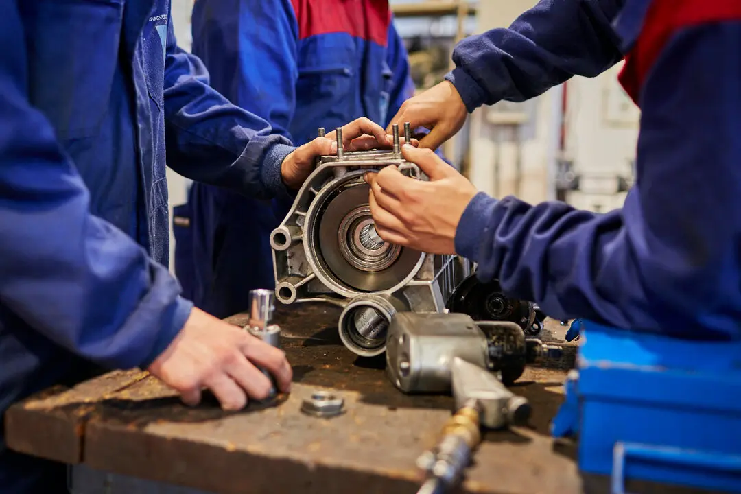 Ourense, 15/05/23. Reportaje sobre la Formaci&oacute;n Profesional en la EASD Antonio Fa&iacute;lde y el IES Universidad Laboral.

Fotos: Agostime