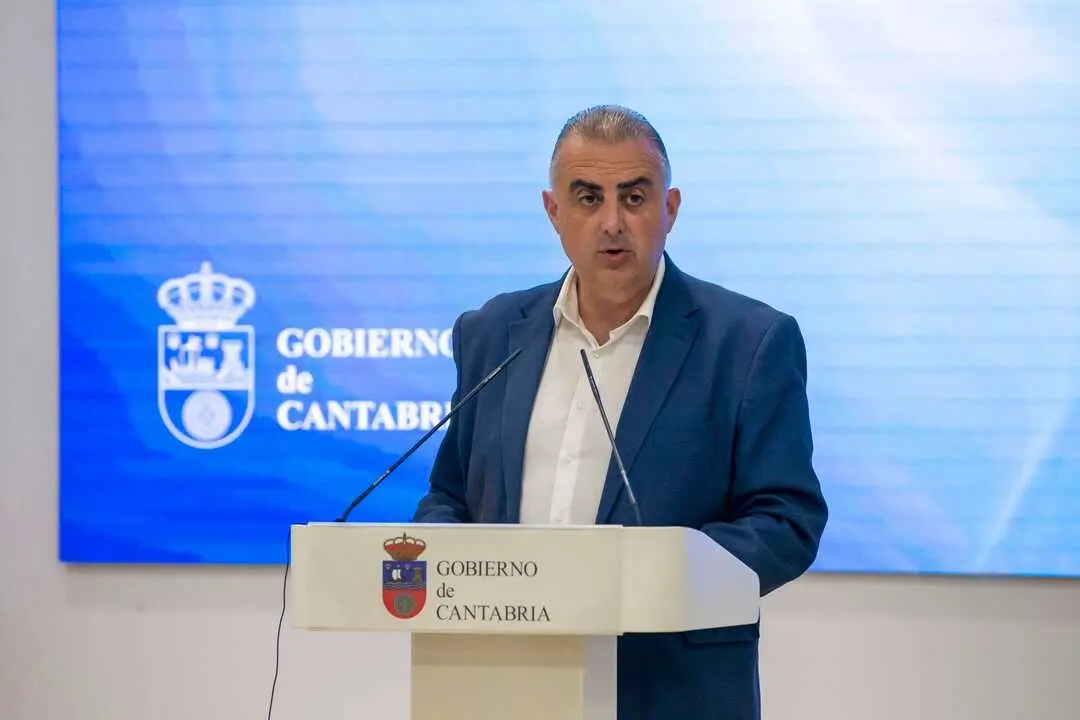 12:00 horas. Sala de Prensa del Gobierno 
El consejero de Fomento, Vivienda, Ordenaci&oacute;n del Territorio y Medio Ambiente, Roberto Media, informa, en rueda de prensa, sobre novedades en la tramitaci&oacute;n e&oacute;lica en Cantabria.
14 AGOSTO 25 &copy; Miguel De la Parra