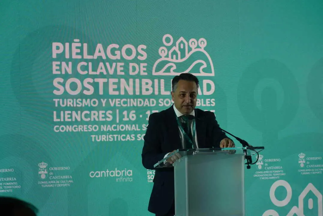 INAUGURACI&Oacute;N I CONGRESO NACIONAL 'PIELAGOS EN CLAVE DE SOSTENIBILIDAD'  -LIENCRES (22)